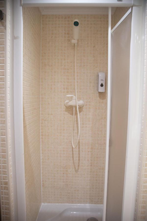Elizabeth Towers Apartment Almansa Exterior photo